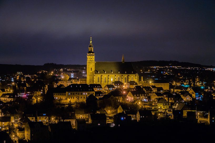 View of the mountain town Schneeberg at night by Animaflora PicsStock