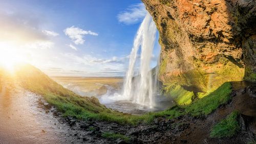 Seljalandsfoss waterval in IJsland