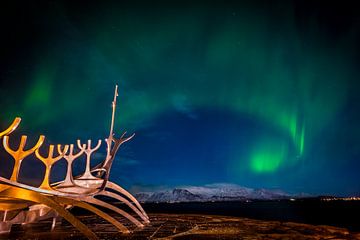 Noorderlicht northern ligths, iceland aurora borealis poollicht van Corrine Ponsen