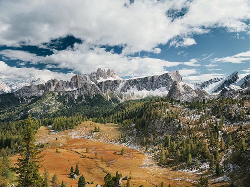 Gezicht op Croda da Lago
