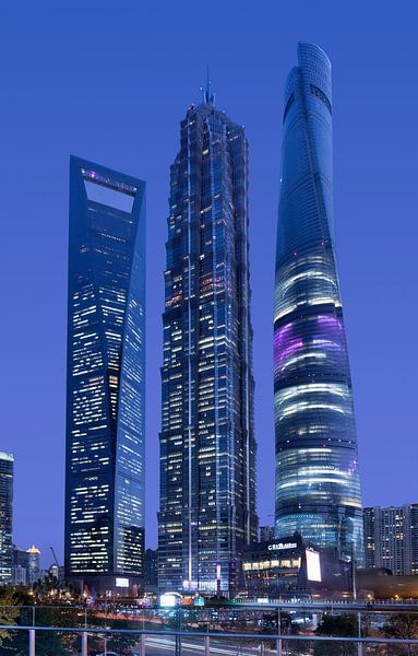 Shanghai de hauts gratte-ciel au quartier financier de pudong par Tony Vingerhoets