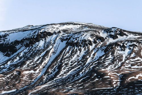 Splendeur sauvage Montagne volcanique enneigée