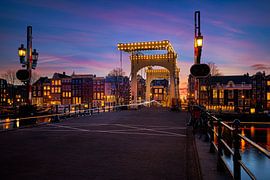 Photo of Skinny Bridge in Amsterdam, 2019 5717 x 3811 pixels by Amsterdam.Photos