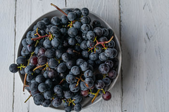 Frische aus dem Garten: Handverlesene Weintrauben