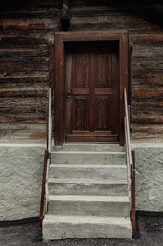 A Nostalgic Doorway