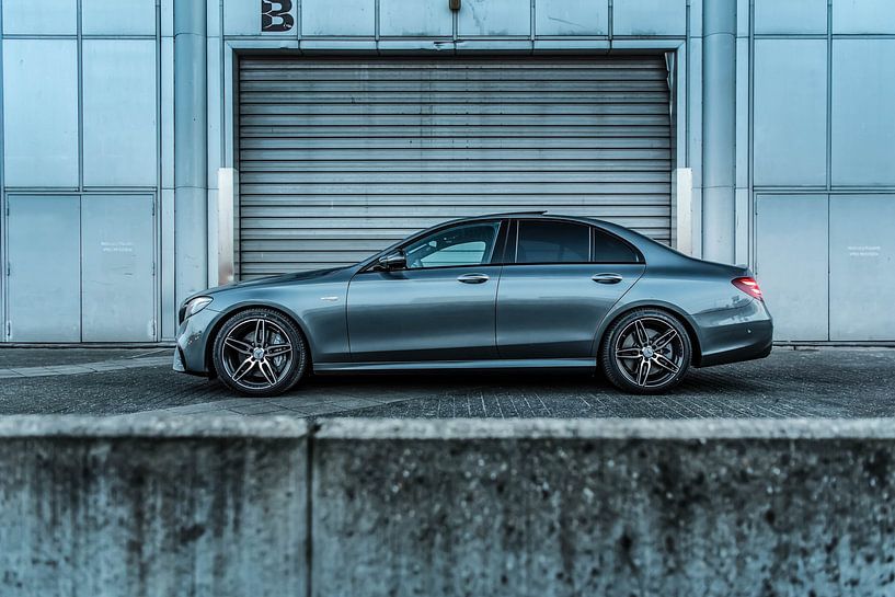 Mercedes-Benz E43 by Bas Fransen