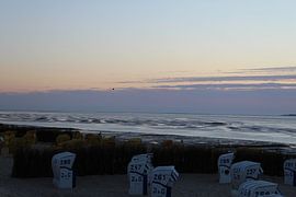 Infinite expanse of the sea by Lea Kuhnen