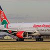 Kenya Airways Boeing 777-200ER passagiersvliegtuig. van Jaap van den Berg