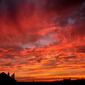 Un coucher de soleil aux couleurs magnifiques sur Corinne Welp