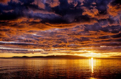 Zonsondergang op zee - analoge fotografie!