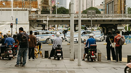 Warten auf die Stadt – Shenzhen