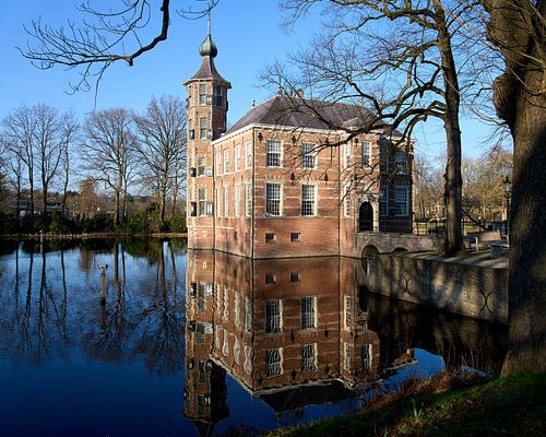 Schloss Bouvigne am Rande des Mastbos in Breda von Erik Dukker