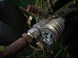 Alte Öldruckventile von Theo Felten