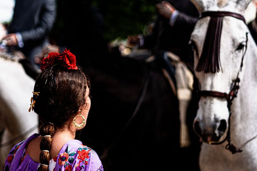Spanish girl communicates with white horse by Marcella van Tol
