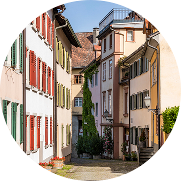 Steeg in de bovenstad van Bregenz in Oostenrijk van Werner Dieterich