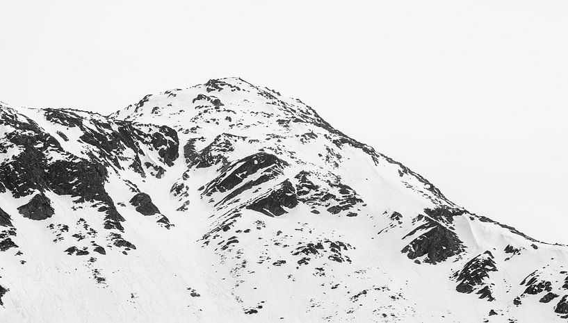 Schneebedeckter Berg von Nynke Altenburg