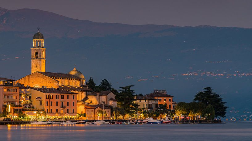 Zonsondergang Salo, Gardameer, Italië van Henk Meijer Photography