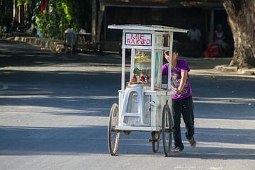 Wandelend Restaurant op Bali