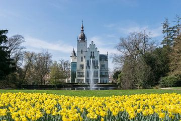 Leeuwenstein Castle in Vught on a beautiful spring day by Patrick Verhoef