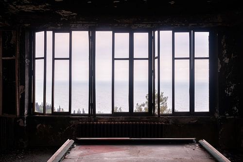 Chambre noire abandonnée.
