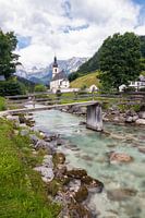 Parochiekerk St. Sebastian in het bergdorp Ramsau