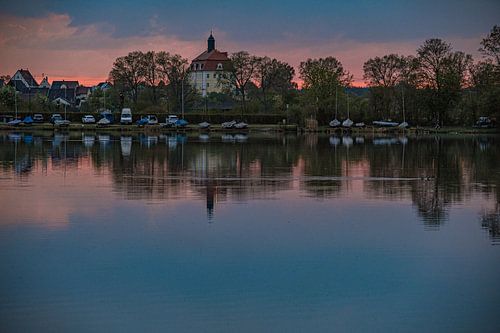 Rustige avond aan het meer van Laupheim