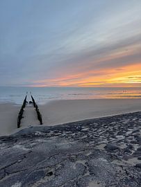 Coucher de soleil au bord de la mer sur Buro JEB ~ Studio NotARTificial