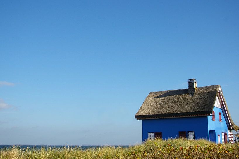 Haus am Meer by Vera Laake