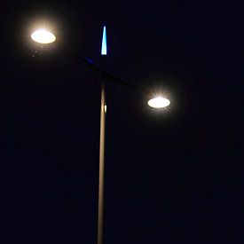Moderne straatverlichting in de nacht van Annavee