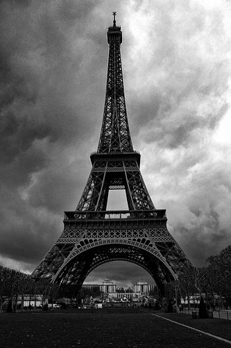 Eifeltoren in zwaar weer