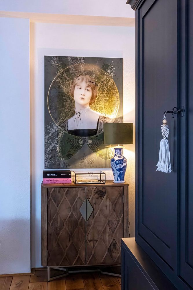 Vergulde vrouw op brokaat (gezien bij vtwonen)  van Affect Fotografie 