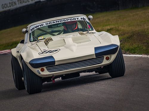 corvette uitkomend Gerlach bocht Zandvoort