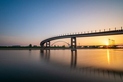 De Oversteek vanonder de Zaligebrug van Daniëlle Langelaar Photography