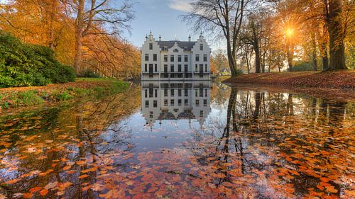Autumnal sunrise at Castle Staverden