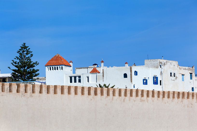 Antike Stadtmauer der Medina in Essaouira in Marokko von Peter de Kievith Fotografie
