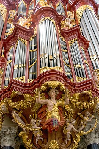 Het beroemde barokke Muller kerkorgel in Haarlem, Nederland