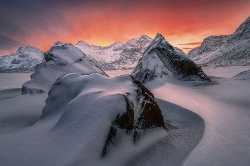 Magischer Sonnenaufgang Lofoten