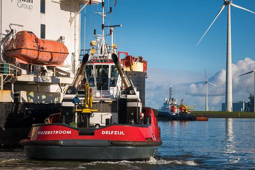 Sleepboot Waterstroom met Ulisse en VB Bever