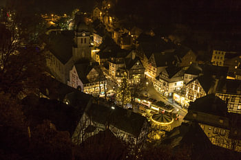Nachtaufnahme von der Altstadt Monschau
