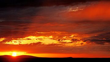 Sonnenuntergang Westteil Etosha-Nationalpark Namibia
