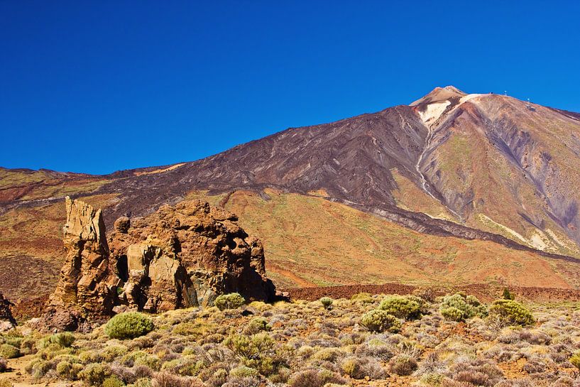 Teide und Felsformation von Anja B. Schäfer