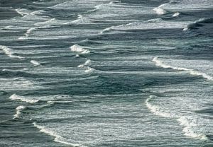 Small waves in the sea sur Marcel van Balken