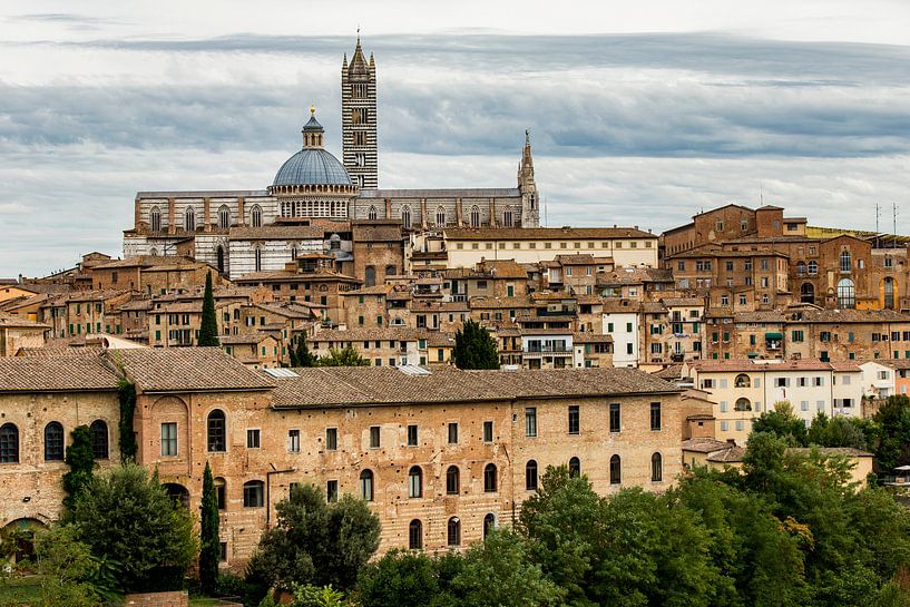 Toits et Cathédrale de Sienne, Toscane par Easycopters