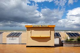 Closing Day by Diane Cruysberghs