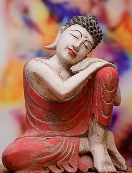 La beauté de Bouddha en couleurs
