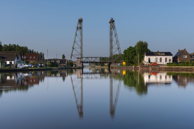 Alphen aan den Rijn - Gouwesluis - Hefbrug by Frank Smit Fotografie
