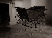 Alter Kinderwagen