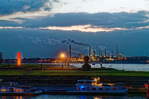 Duisburg harbour in the evening (7-18844) by Franz Walter