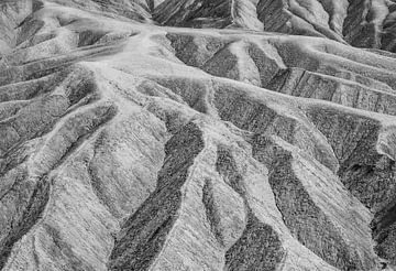 Death Valley: Zabriskie Point in zwart-wit van Dirk Jan Kralt