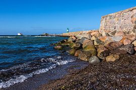 Mole on the Baltic Sea coast in Warnemuende, Germany by Rico Ködder